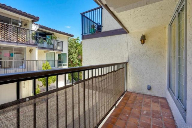 2400 ALTISMA Way B, Carlsbad, CA 92009