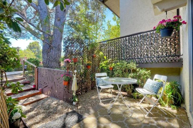 2400 ALTISMA Way B, Carlsbad, CA 92009
