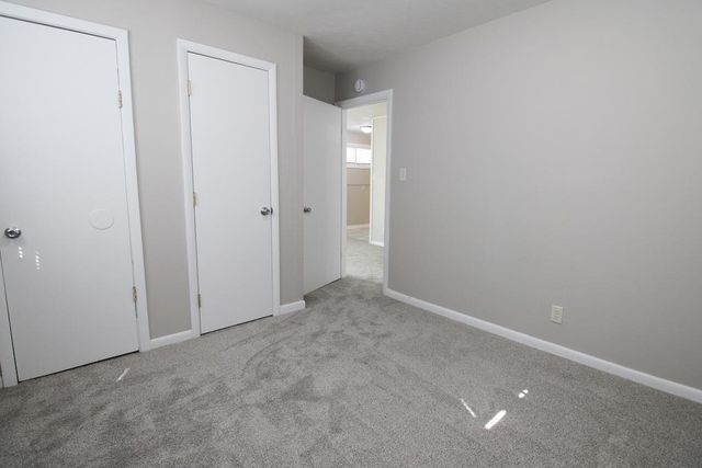 611 Viemont Ave, Salina, KS 67401