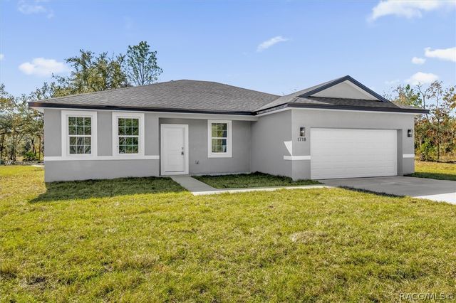 1718 W Manchester Drive, Citrus Springs, FL 34434