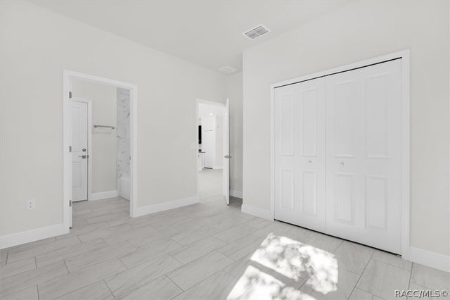 1718 W Manchester Drive, Citrus Springs, FL 34434