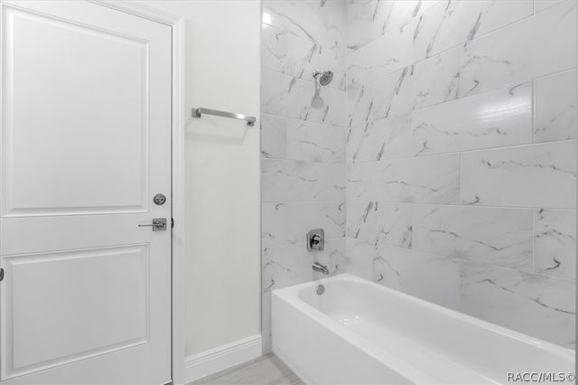 1718 W Manchester Drive, Citrus Springs, FL 34434