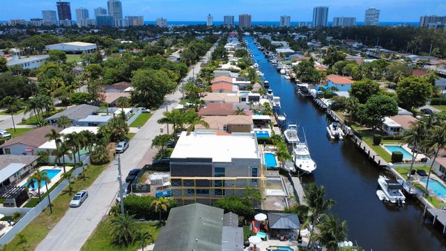 2336 SE 13th Court, Pompano Beach, FL 33062
