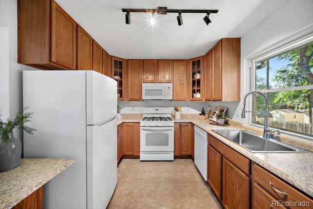 3359 W Bijou Street, Colorado Springs, CO 80904