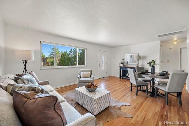 3359 W Bijou Street, Colorado Springs, CO 80904