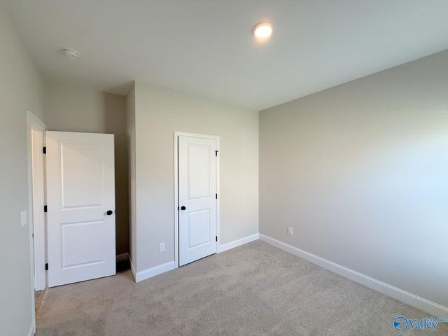 29406 Crawfish Drive, Harvest, AL 35749