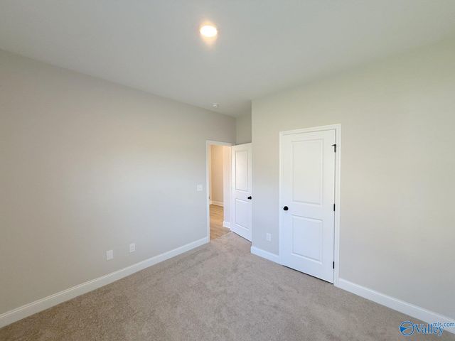 29406 Crawfish Drive, Harvest, AL 35749