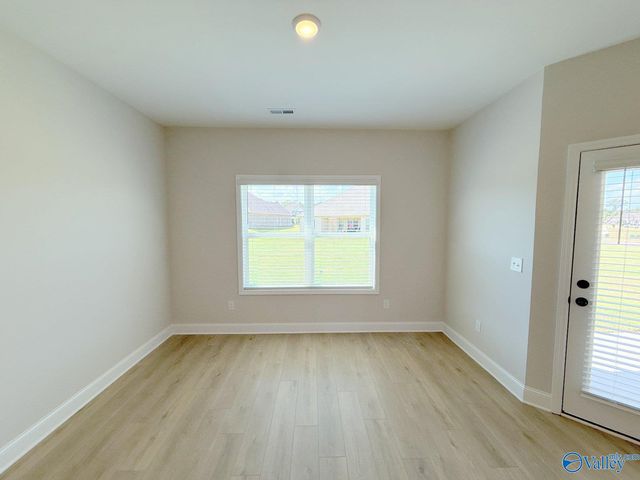 29406 Crawfish Drive, Harvest, AL 35749