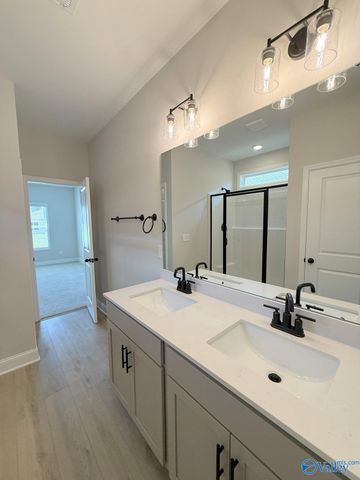 29406 Crawfish Drive, Harvest, AL 35749