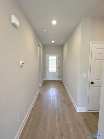 29406 Crawfish Drive, Harvest, AL 35749