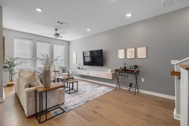 1050 Stacks Avenue SE 1506, Atlanta, GA 30315