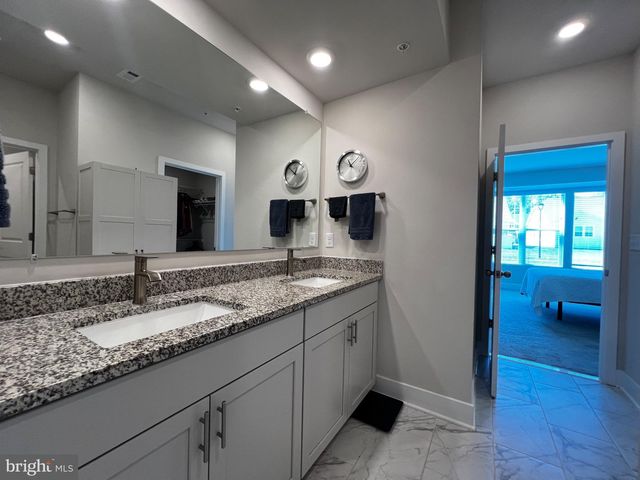 3898 GLACIER BAY PL, White Plains, MD 20695