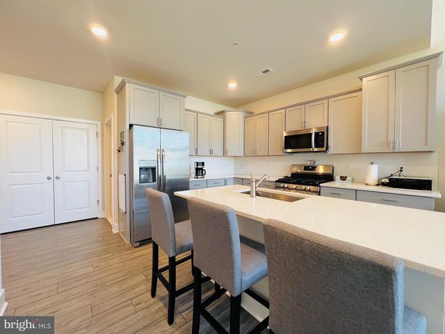 3898 GLACIER BAY PL, White Plains, MD 20695