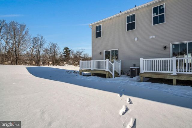 10-16 MORGAN CIRCLE, Carlisle, PA 17015