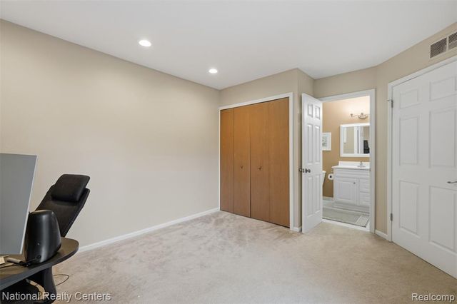 20718 Taft Road, Northville, MI 48167