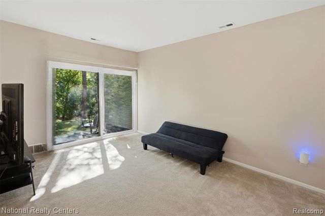 20718 Taft Road, Northville, MI 48167