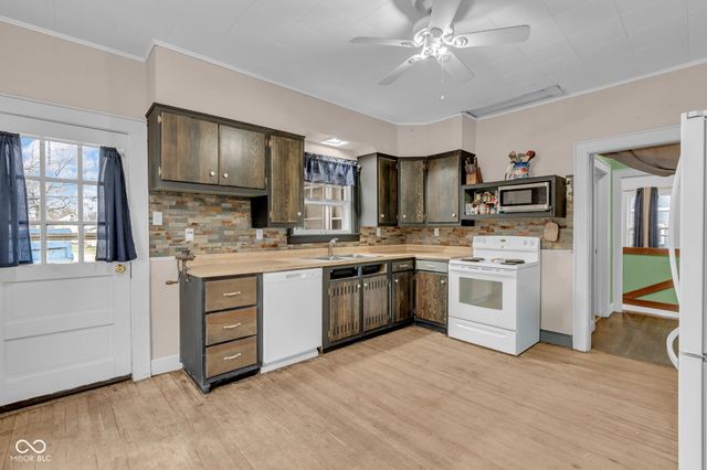 312 E Franklin Street, Crawfordsville, IN 47933