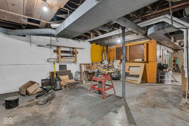 312 E Franklin Street, Crawfordsville, IN 47933