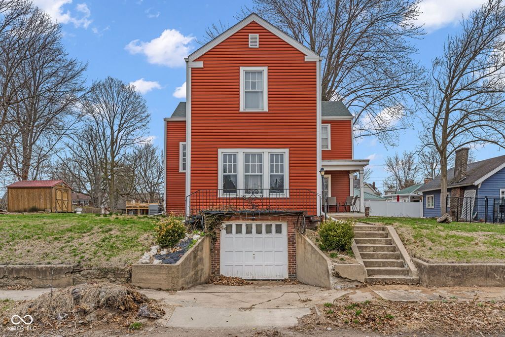 312 E Franklin Street, Crawfordsville, IN 47933