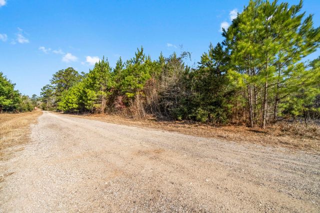 TBD 942 East, Camden, TX 75934