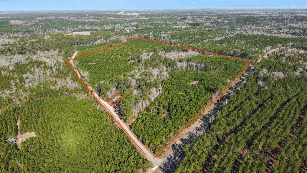 TBD 942 East, Camden, TX 75934