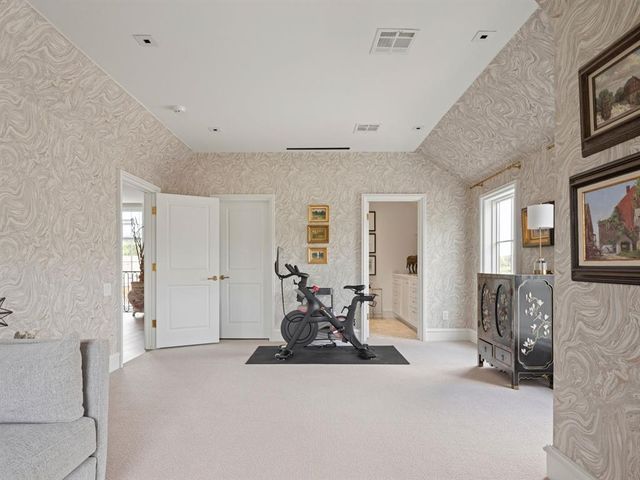 8400 Stonehurst Court, Oklahoma City, OK 73120