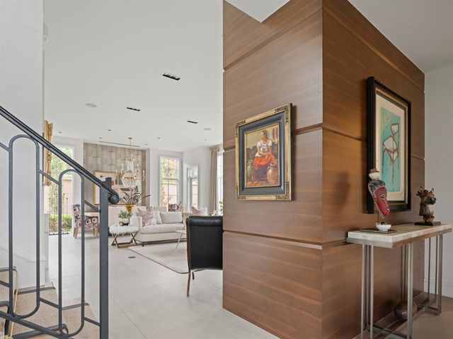 8400 Stonehurst Court, Oklahoma City, OK 73120