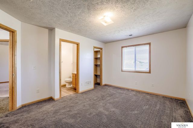 7331 Whitewater Lane, Lincoln, NE 68521