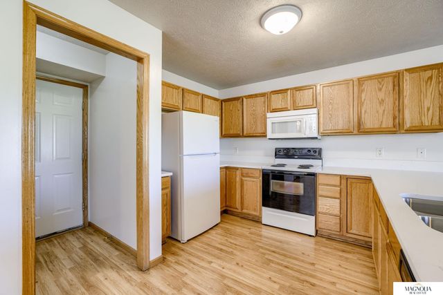 7331 Whitewater Lane, Lincoln, NE 68521