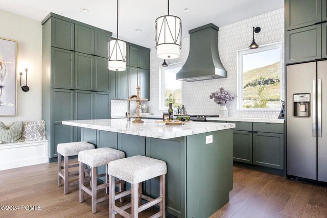 376 W Ascent Drive, Hideout, UT 84036