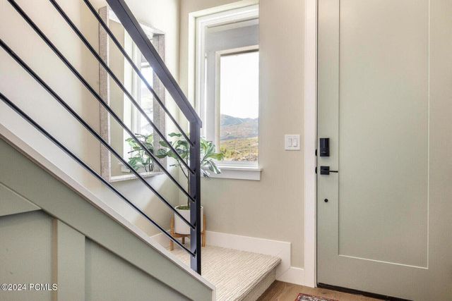 376 W Ascent Drive, Hideout, UT 84036