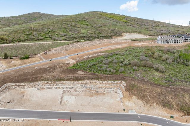 376 W Ascent Drive, Hideout, UT 84036