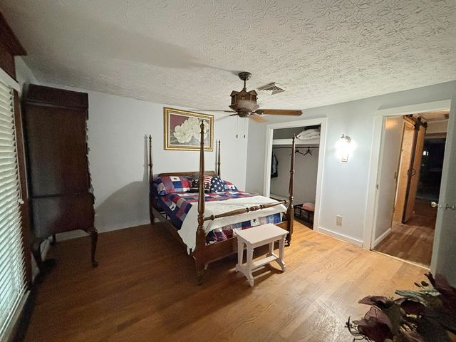 630 Dollie Miller Road, East Bernstadt, KY 40729