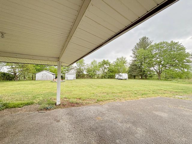 630 Dollie Miller Road, East Bernstadt, KY 40729