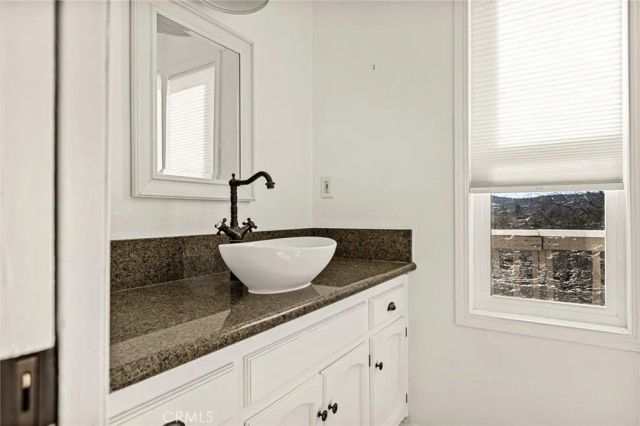 971 Nadelhorn Drive, Lake Arrowhead, CA 92352