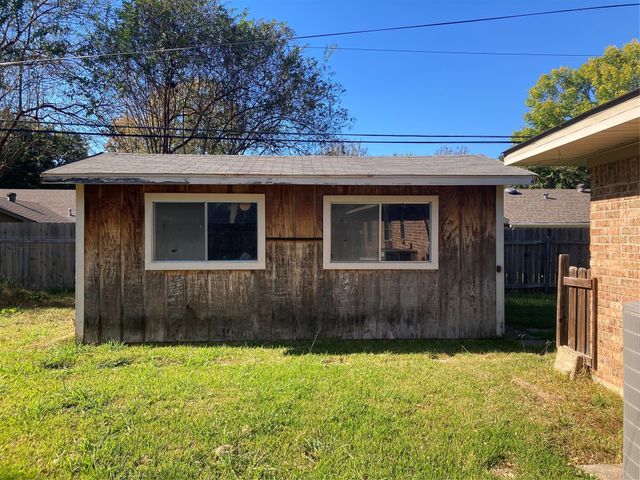 302 Burgundy Circle, Shreveport, LA 71105