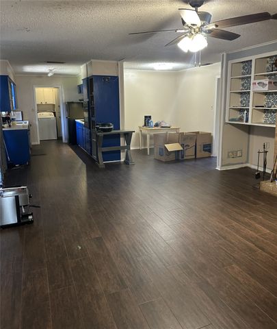 302 Burgundy Circle, Shreveport, LA 71105