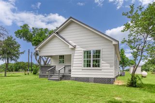 6758 Colvin Road, Burton, TX 77835