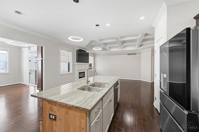 7890 Planters Lane, West Chester, OH 45069