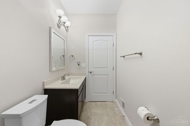 7890 Planters Lane, West Chester, OH 45069