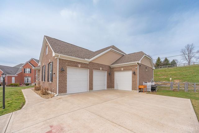 7890 Planters Lane, West Chester, OH 45069