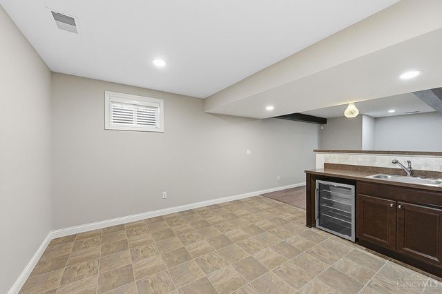 7890 Planters Lane, West Chester, OH 45069