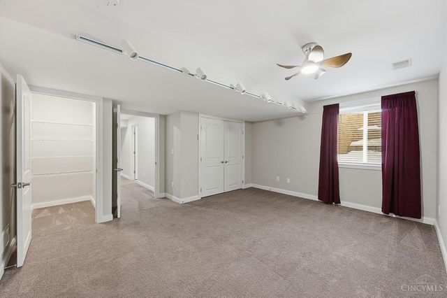 7890 Planters Lane, West Chester, OH 45069