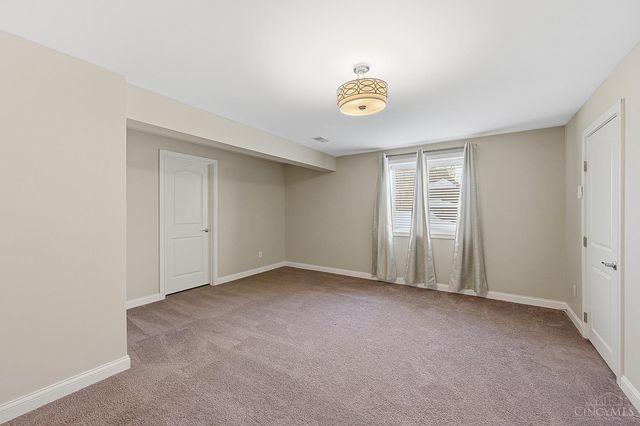 7890 Planters Lane, West Chester, OH 45069