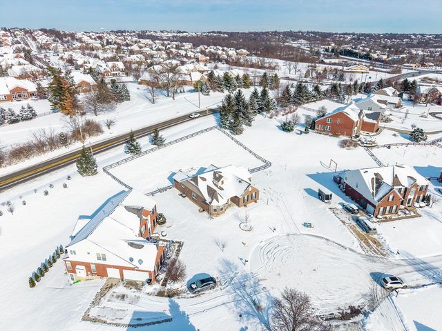 7890 Planters Lane, West Chester, OH 45069