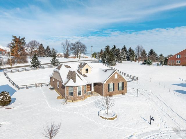 7890 Planters Lane, West Chester, OH 45069