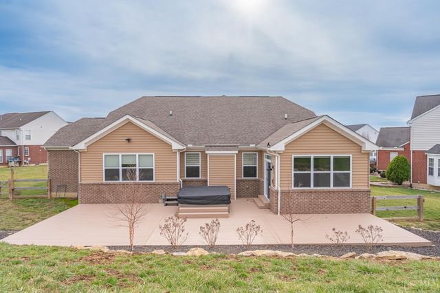 7890 Planters Lane, West Chester, OH 45069