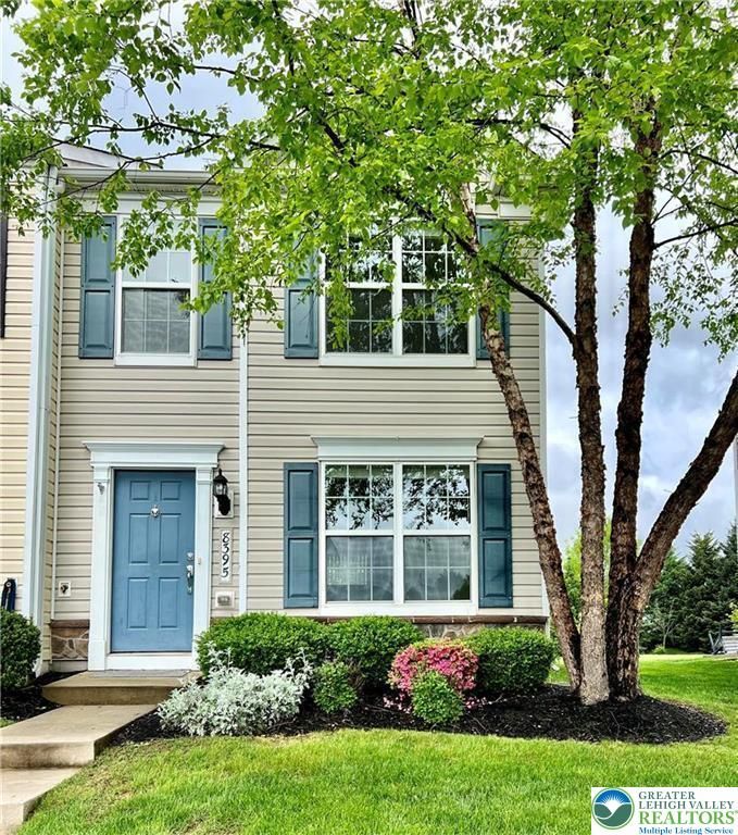 8395 Saylor Court, Upper Macungie Twp, PA 18031
