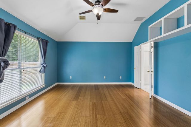7206 W Magic Mountain LN, Round Rock, TX 78681