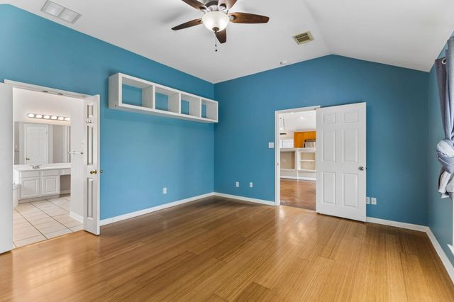7206 W Magic Mountain LN, Round Rock, TX 78681